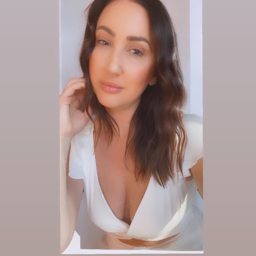 Meet your Posher, Kara